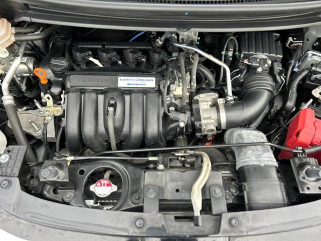 フリード＋ハイブリッド ハイブリッドＥＸ　新品タイヤ／保証書／純正　９インチ　ＳＤナビ／ホンダセンシング／両側電動スライドドア／シートヒーター　前席／車線逸脱防止支援システム／シート　ハーフレザー／パーキングアシスト　バックガイド　ＤＶＤ再生（47枚目）