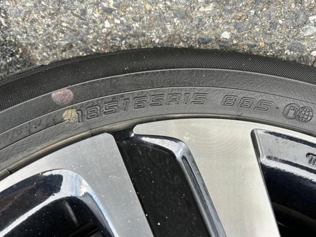 フリード＋ハイブリッド ハイブリッドＥＸ　新品タイヤ／保証書／純正　９インチ　ＳＤナビ／ホンダセンシング／両側電動スライドドア／シートヒーター　前席／車線逸脱防止支援システム／シート　ハーフレザー／パーキングアシスト　バックガイド　ＤＶＤ再生（49枚目）