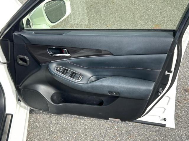 クラウンハイブリッド ハイブリッドアスリートS 新品タイヤ/保証書/純正 8インチ HDDナビ/シートヒーター 前席/ヘッドランプ HID/Bluetooth接続/ETC/EBD付ABS/横滑り防止装置/アイドリングストップ バックカメラ(19枚目)