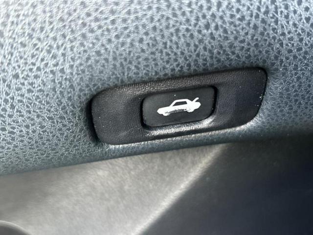 クラウンハイブリッド ハイブリッドアスリートS 新品タイヤ/保証書/純正 8インチ HDDナビ/シートヒーター 前席/ヘッドランプ HID/Bluetooth接続/ETC/EBD付ABS/横滑り防止装置/アイドリングストップ バックカメラ(39枚目)