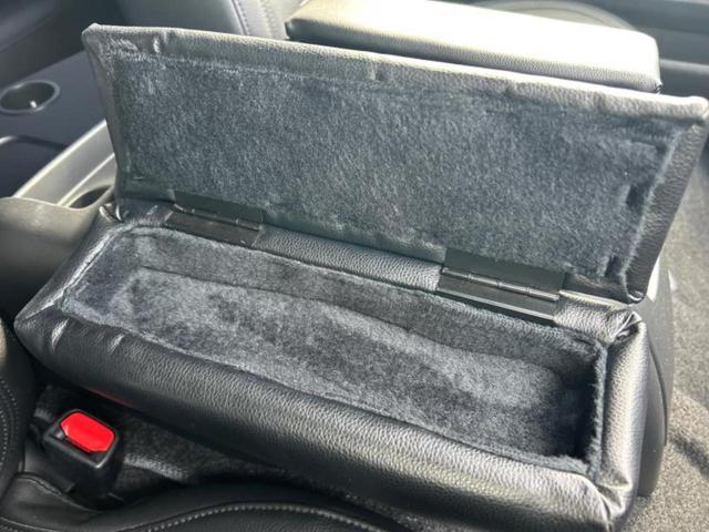 ハイエースバン ロングスーパーGLダークプライム2 社外エアロ/保証書/ディスプレイオーディオ11インチ/フリップダウンモニター 社外 12.8インチ/デジタルインナーミラー/トヨタセーフティセンス/両側電動スライドドア 衝突被害軽減システム ドラレコ(32枚目)