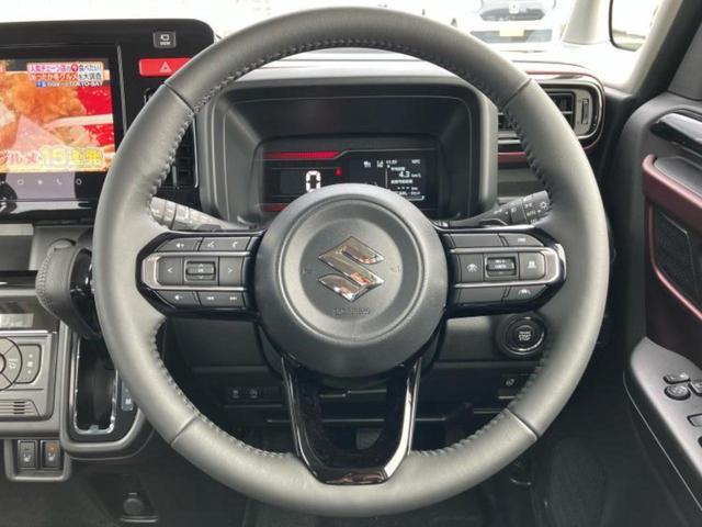 スペーシアカスタム ハイブリッドＸＳターボ　保証書／純正　９インチ　メモリーナビ／セーフティサポート（スズキ）／両側電動スライドドア／シートヒーター　前席／全方位モニター／車線逸脱防止支援システム／ヘッドランプ　ＬＥＤ　ターボ　全周囲カメラ（15枚目）
