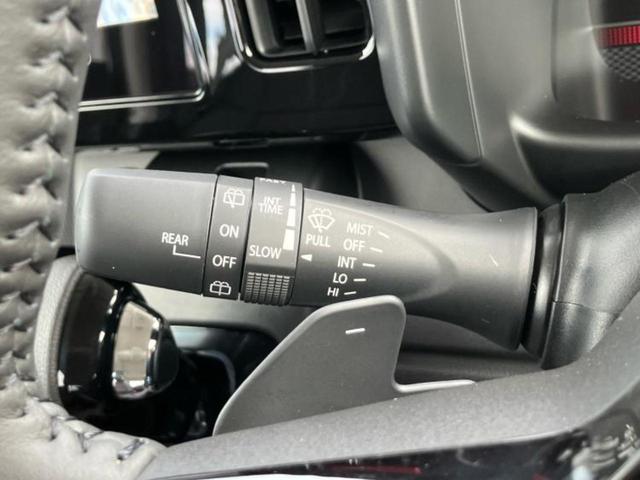 スペーシアカスタム ハイブリッドＸＳターボ　保証書／純正　９インチ　メモリーナビ／セーフティサポート（スズキ）／両側電動スライドドア／シートヒーター　前席／全方位モニター／車線逸脱防止支援システム／ヘッドランプ　ＬＥＤ　ターボ　全周囲カメラ（16枚目）