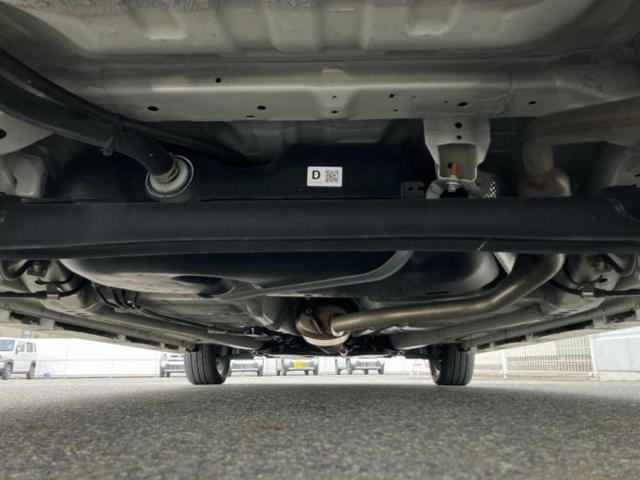 スペーシアカスタム ハイブリッドXSターボ 新品タイヤ/保証書/純正 9インチ SDナビ/セーフティサポート(スズキ)/両側電動スライドドア/シートヒーター 前席/全方位モニター用カメラ/車線逸脱防止支援システム/シート ハーフレザー ターボ(48枚目)