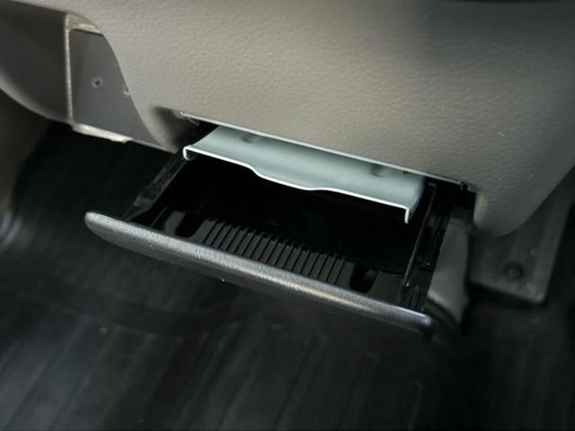 NV100クリッパーバン DX 新品タイヤ/保証書/エアバッグ 運転席/エアバッグ 助手席/キーレスエントリー/パワーステアリング/マニュアルエアコン/取扱説明書/ユーザー買取車/UVカットガラス/ヘッドライトレベライザー/ラジオ(32枚目)