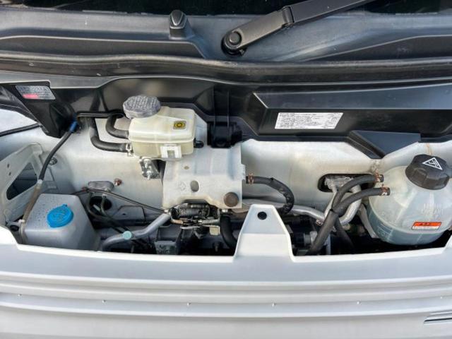 NV100クリッパーバン DX 新品タイヤ/保証書/エアバッグ 運転席/エアバッグ 助手席/キーレスエントリー/パワーステアリング/マニュアルエアコン/取扱説明書/ユーザー買取車/UVカットガラス/ヘッドライトレベライザー/ラジオ(46枚目)