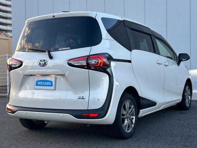 シエンタ ハイブリッドＧクエロ　新品タイヤ／保証書／純正　９インチ　ＳＤナビ／トヨタセーフティセンス／両側電動スライドドア／シートヒーター　前席／車線逸脱防止支援システム／ドライブレコーダー　前後／ヘッドランプ　ＬＥＤ　バックカメラ（3枚目）