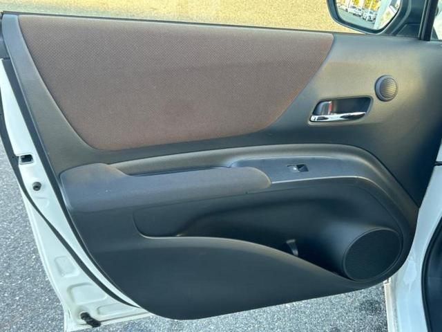 シエンタ ハイブリッドＧクエロ　新品タイヤ／保証書／純正　９インチ　ＳＤナビ／トヨタセーフティセンス／両側電動スライドドア／シートヒーター　前席／車線逸脱防止支援システム／ドライブレコーダー　前後／ヘッドランプ　ＬＥＤ　バックカメラ（22枚目）