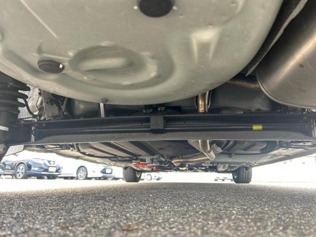 シエンタ ハイブリッドＧクエロ　新品タイヤ／保証書／純正　９インチ　ＳＤナビ／トヨタセーフティセンス／両側電動スライドドア／シートヒーター　前席／車線逸脱防止支援システム／ドライブレコーダー　前後／ヘッドランプ　ＬＥＤ　バックカメラ（43枚目）