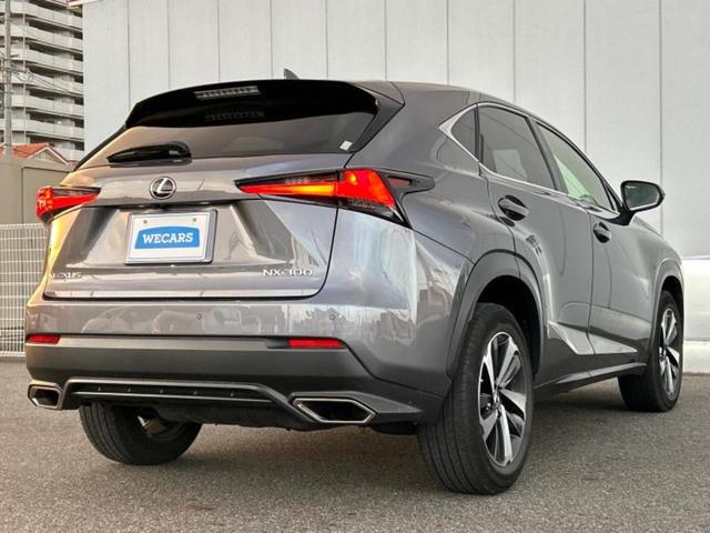 ＮＸ ＮＸ３００バージョンＬ　新品タイヤ／保証書／純正　１０．３インチ　メモリーナビ／プリクラッシュセーフティ／シートヒーター　全席／パノラミックビューモニター／車線逸脱防止支援システム／シート　フルレザー　革シート　ターボ（3枚目）