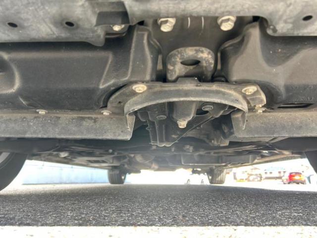 ノア Si 新品タイヤ/保証書/社外 SDナビ/トヨタセーフティセンス/両側電動スライドドア/車線逸脱防止支援システム/ヘッドランプ LED/USBジャック/Bluetooth接続/ETC/EBD付ABS(45枚目)