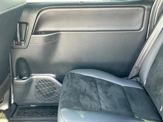 ヴォクシー ＺＳキラメキ３　保証書／純正　９インチ　ＳＤナビ／トヨタセーフティセンス／両側電動スライドドア／車線逸脱防止支援システム／シート　ハーフレザー／パーキングアシスト　バックガイド／ドライブレコーダー　前後　ワンオーナー（23枚目）