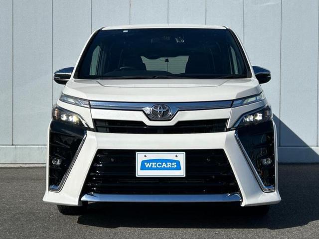 ヴォクシー ＺＳキラメキ３　保証書／純正　９インチ　ＳＤナビ／トヨタセーフティセンス／両側電動スライドドア／車線逸脱防止支援システム／シート　ハーフレザー／パーキングアシスト　バックガイド／ドライブレコーダー　前後　ワンオーナー（43枚目）