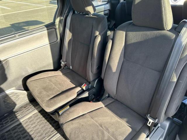 エスクァイア Xi 保証書/純正 9インチ SDナビ/フリップダウンモニター 純正 12.1インチ/トヨタセーフティセンス/両側電動スライドドア/車線逸脱防止支援システム/パーキングアシスト バックガイド バックカメラ(8枚目)