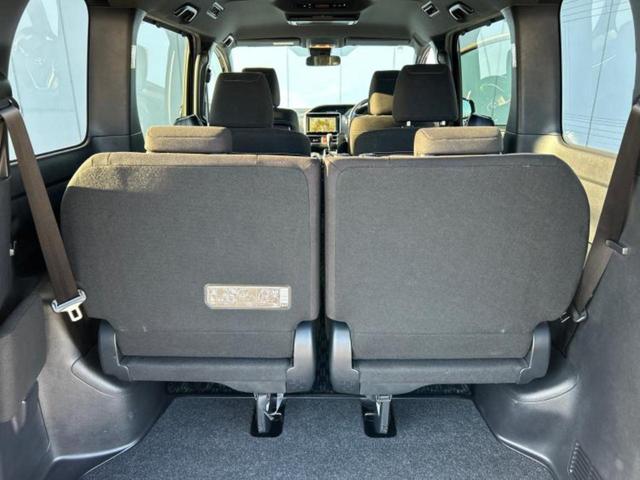 エスクァイア Xi 保証書/純正 9インチ SDナビ/フリップダウンモニター 純正 12.1インチ/トヨタセーフティセンス/両側電動スライドドア/車線逸脱防止支援システム/パーキングアシスト バックガイド バックカメラ(20枚目)