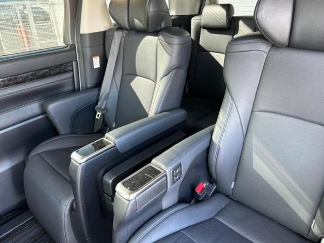 アルファード S Cパッケージ 新品タイヤ/サンルーフ/モデリスタエアロ/保証書/ディスプレイオーディオ+ナビ9インチ/フリップダウンモニター 純正 12.1インチ/トヨタセーフティセンス/両側電動スライドドア 衝突被害軽減システム(8枚目)