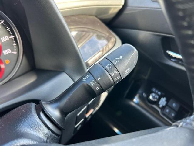 アルファード S Cパッケージ 新品タイヤ/サンルーフ/モデリスタエアロ/保証書/ディスプレイオーディオ+ナビ9インチ/フリップダウンモニター 純正 12.1インチ/トヨタセーフティセンス/両側電動スライドドア 衝突被害軽減システム(15枚目)