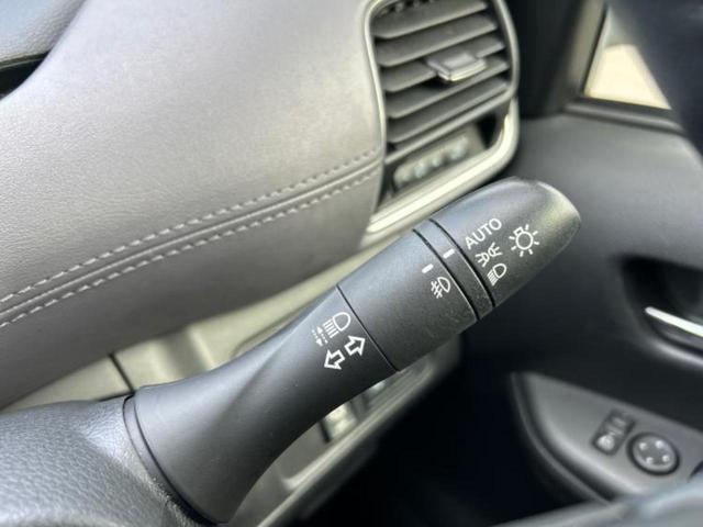 セレナ eパワーハイウェイスターV 新品タイヤ/保証書/純正 10インチ SDナビ/インテリジェントルームミラー/エマージェンシーブレーキ/両側電動スライドドア/アラウンドビューモニター/車線逸脱防止支援システム/プロパイロット ETC(16枚目)