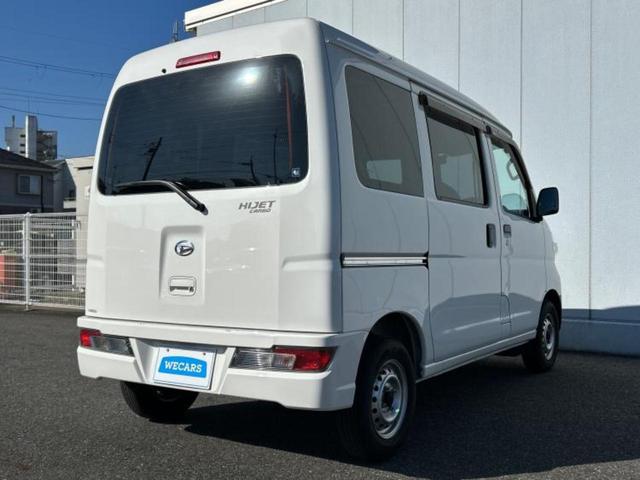 ハイゼットカーゴ スペシャル　保証書／ＥＴＣ／ＥＢＤ付ＡＢＳ／横滑り防止装置／アイドリングストップ／エアバッグ　運転席／エアバッグ　助手席／パワーステアリング／オートライト／マニュアルエアコン／取扱説明書／ユーザー買取車（3枚目）