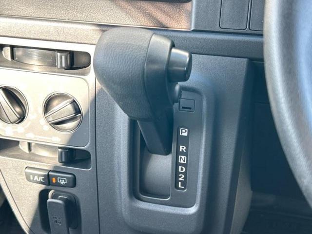 ハイゼットカーゴ スペシャル　保証書／ＥＴＣ／ＥＢＤ付ＡＢＳ／横滑り防止装置／アイドリングストップ／エアバッグ　運転席／エアバッグ　助手席／パワーステアリング／オートライト／マニュアルエアコン／取扱説明書／ユーザー買取車（13枚目）