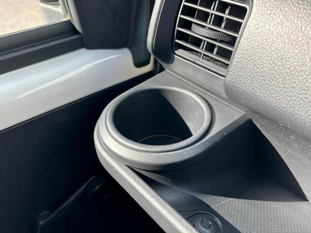 ハイゼットカーゴ スペシャル　保証書／ＥＴＣ／ＥＢＤ付ＡＢＳ／横滑り防止装置／アイドリングストップ／エアバッグ　運転席／エアバッグ　助手席／パワーステアリング／オートライト／マニュアルエアコン／取扱説明書／ユーザー買取車（31枚目）