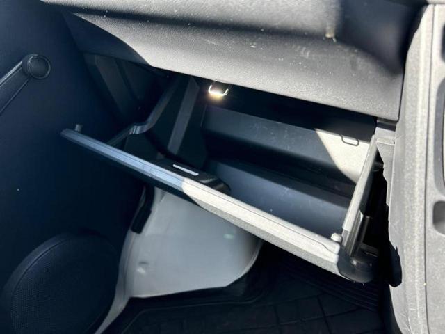 ハイゼットカーゴ スペシャル　保証書／ＥＴＣ／ＥＢＤ付ＡＢＳ／横滑り防止装置／アイドリングストップ／エアバッグ　運転席／エアバッグ　助手席／パワーステアリング／オートライト／マニュアルエアコン／取扱説明書／ユーザー買取車（36枚目）