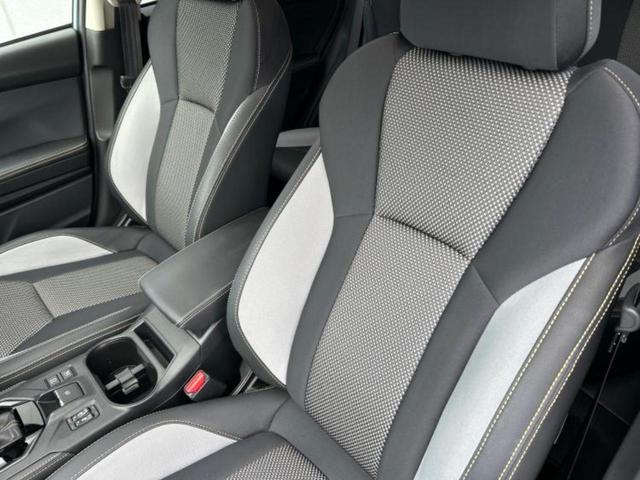 ＸＶ ４ＷＤアドバンススタイルエディション　保証書／純正　ＳＤナビ／アイサイト／シートヒーター　前席／車線逸脱防止支援システム／シート　ハーフレザー／プロパイロット／パーキングアシスト　自動操舵／ドライブレコーダー　純正　衝突被害軽減システム（6枚目）