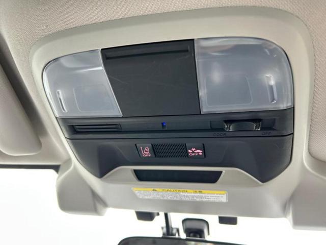 ＸＶ ４ＷＤアドバンススタイルエディション　保証書／純正　ＳＤナビ／アイサイト／シートヒーター　前席／車線逸脱防止支援システム／シート　ハーフレザー／プロパイロット／パーキングアシスト　自動操舵／ドライブレコーダー　純正　衝突被害軽減システム（37枚目）