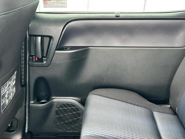 ヴォクシー ZS 保証書/社外 SDナビ/後席モニター 社外 10.1インチ/両側電動スライドドア/ドライブレコーダー 社外/ヘッドランプ LED/Bluetooth接続/ETC/EBD付ABS/横滑り防止装置(23枚目)