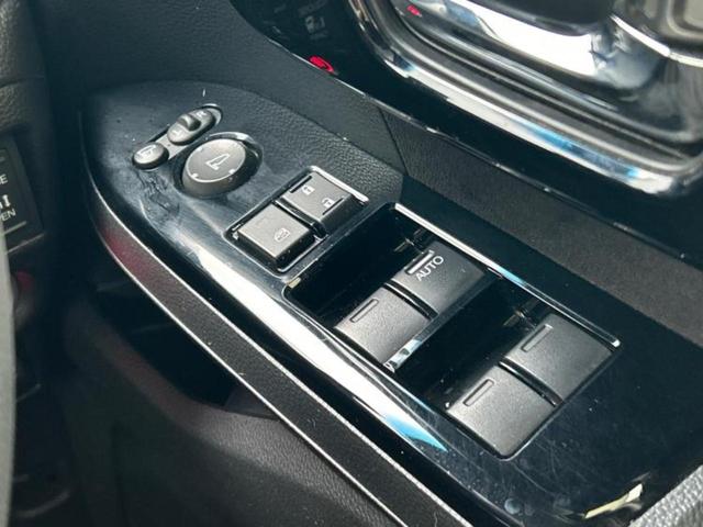 N-BOXカスタム L・ターボ 新品タイヤ/保証書/社外 SDナビ/ホンダセンシング/両側電動スライドドア/シートヒーター 前席/車線逸脱防止支援システム/シート ハーフレザー/ドライブレコーダー 前後/ヘッドランプ LED ターボ(26枚目)