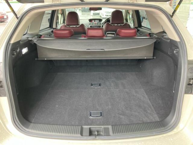 レヴォーグ ４ＷＤ１．６ＳＴＩスポーツアイサイト　ＳＴＩエアロ／社外　メモリーナビ／アイサイト／シートヒーター　前席／車線逸脱防止支援システム／シート　フルレザー／ヘッドランプ　ＬＥＤ／ＵＳＢジャック／Ｂｌｕｅｔｏｏｔｈ接続／ＥＴＣ　革シート　ターボ（8枚目）