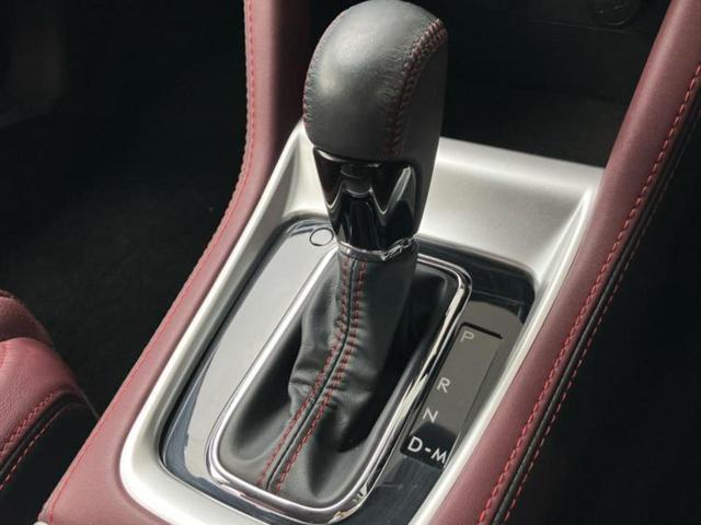 レヴォーグ ４ＷＤ１．６ＳＴＩスポーツアイサイト　ＳＴＩエアロ／社外　メモリーナビ／アイサイト／シートヒーター　前席／車線逸脱防止支援システム／シート　フルレザー／ヘッドランプ　ＬＥＤ／ＵＳＢジャック／Ｂｌｕｅｔｏｏｔｈ接続／ＥＴＣ　革シート　ターボ（27枚目）