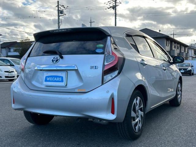 アクア Sスタイルブラック 保証書/純正 SDナビ/トヨタセーフティセンス/車線逸脱防止支援システム/ドライブレコーダー 社外/ヘッドランプ LED/Bluetooth接続/ETC/EBD付ABS/横滑り防止装置 バックカメラ(3枚目)