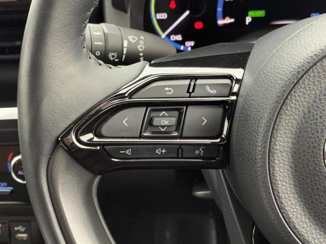 ヤリスクロス ４ＷＤハイブリッドＺアドベンチャー　保証書／ディスプレイオーディオ＋ナビ８インチ／トヨタセーフティセンス／シートヒーター／パノラミックビューモニター／車線逸脱防止支援システム／シート　ハーフレザー／電動バックドア　リフトアップ　４ＷＤ（25枚目）