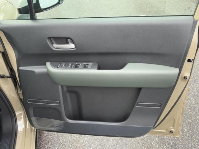 フリード クロスター　保証書／純正　８インチ　ナビ／ホンダセンシング／両側電動スライドドア／シートヒーター　前席／車線逸脱防止支援システム／登録済未使用車／ヘッドランプ　ＬＥＤ／Ｂｌｕｅｔｏｏｔｈ接続／ＥＢＤ付ＡＢＳ（22枚目）