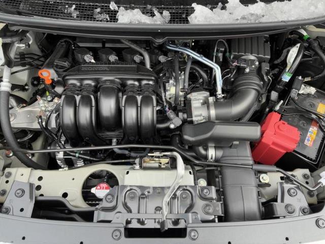 フリード クロスター　保証書／純正　８インチ　ナビ／ホンダセンシング／両側電動スライドドア／シートヒーター　前席／車線逸脱防止支援システム／登録済未使用車／ヘッドランプ　ＬＥＤ／Ｂｌｕｅｔｏｏｔｈ接続／ＥＢＤ付ＡＢＳ（47枚目）