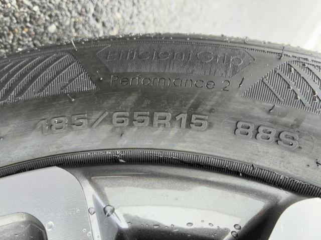 フリード クロスター　保証書／純正　８インチ　ナビ／ホンダセンシング／両側電動スライドドア／シートヒーター　前席／車線逸脱防止支援システム／登録済未使用車／ヘッドランプ　ＬＥＤ／Ｂｌｕｅｔｏｏｔｈ接続／ＥＢＤ付ＡＢＳ（49枚目）