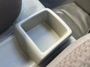 ＤＸ　保証書／エマージェンシーブレーキ／車線逸脱防止支援システム／ＵＳＢジャック／ＥＢＤ付ＡＢＳ／横滑り防止装置／アイドリングストップ／禁煙車／衝突安全ボディ／パワーウインドウ／キーレスエントリー（37枚目）