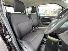 「この車の写真をもっと見たい」「状態が気になる」「この装備はついている？」どんな小さな疑問でもお気軽にお問い合わせください！ 4