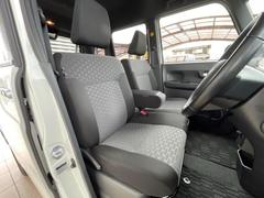 「この車の写真をもっと見たい」「状態が気になる」「この装備はついている？」どんな小さな疑問でもお気軽にお問い合わせください！ 4