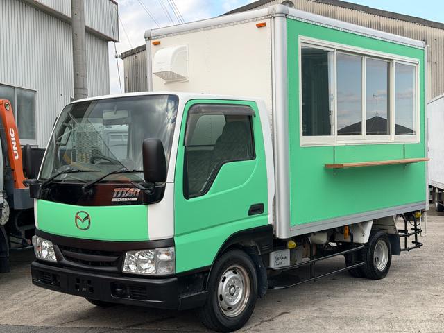 タイタンダッシュ キッチンカー W2600XH970アルミサッシ窓 Wシンク内新品200L給排水タンク新品電動給水ポンプ レール式LEDスポットライト 新品換気扇防水カバー付 新品フロアー張替え施工ロックブラック壁リフォーム後未使用(78枚目)