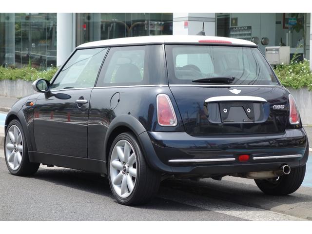 ＭＩＮＩ クーパー　　マニュアル５速（9枚目）