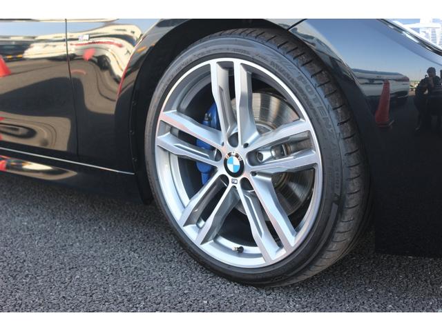 ＢＭＷ&nbsp;３シリーズ&nbsp;３２０ｉ　Ｍスポーツ　ワンオーナー　禁煙車　弊社下取り車　ファストトラック　社外地デジ　Ｍブレーキ　ＡＣＣ　パドルシフト　電動シート　Ｒフィルム　アルカンターラシート　デュアルエアコン　リアウイング