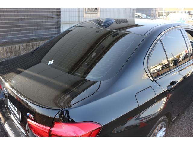 ＢＭＷ&nbsp;３シリーズ&nbsp;３２０ｉ　Ｍスポーツ　ワンオーナー　禁煙車　弊社下取り車　ファストトラック　社外地デジ　Ｍブレーキ　ＡＣＣ　パドルシフト　電動シート　Ｒフィルム　アルカンターラシート　デュアルエアコン　リアウイング