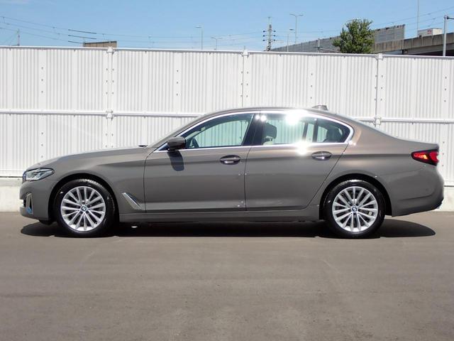 ｂｍｗ５シリーズ５２３ｄ ｘｄｒｉｖｅ ラグジュアリー 中古車 Motor Fan モーターファン