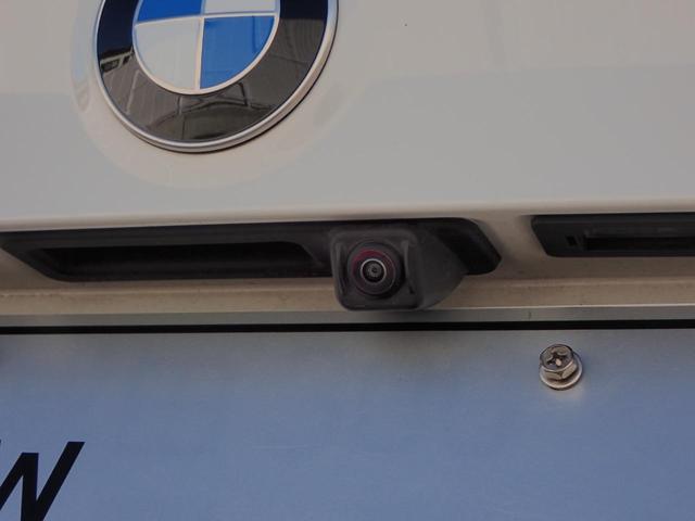 M40d メーカーデモカー/禁煙車/黒革電動/HUD/ジェスチャー/Mブレーキ/ACC/電動シート/リアリクライニング/シートヒータ/アダプティブMサス/コンフォートA/アンビエントライト/電動ゲート(15枚目)