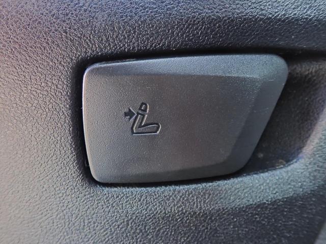 M40d メーカーデモカー/禁煙車/黒革電動/HUD/ジェスチャー/Mブレーキ/ACC/電動シート/リアリクライニング/シートヒータ/アダプティブMサス/コンフォートA/アンビエントライト/電動ゲート(21枚目)