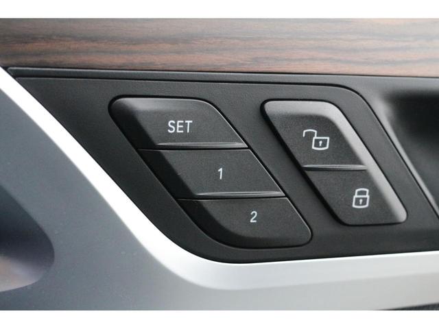 Mスポーツ 弊社下取り車両/ワンオーナー/禁煙車/パノラマ/黒革/20AW/ステアリングヒーター/HUD/ハーマンK/シートヒーター/プライバシーガラス/ジェスチャー/Pアシストプラス/ウッドトリム/前後ドラレコ(63枚目)
