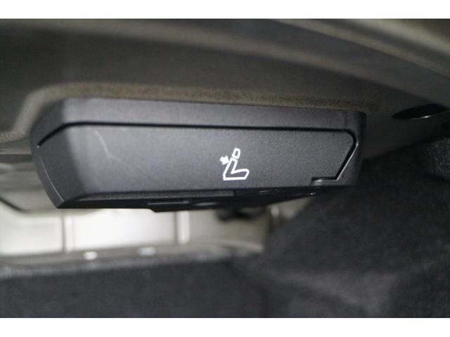 220iクーペ Mスポーツ 弊社下取り車/ワンオーナー/禁煙車/コンフォートPKG/前後ドラレコ/リアスポ/ファストトラックPKG/前電動シート/ACC/19インチMライトAW/前シートヒーター/アンビエントライト/Rフィルム(61枚目)
