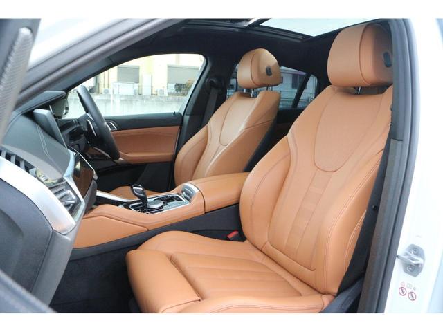xDrive 35d Mスポーツ 弊社下取り車/ワンオーナー/禁煙車/プラスPKG/パノラマ/H&Cホルダー/茶革電動/HUD ACC/ハーマンK/ジェスチャー/電動シート/シートヒーター/前後ドラレコ/電動ゲート/レーダー探知機(29枚目)